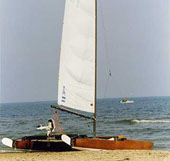 CATAMARANO UNICORN IN LEGNO  - Anno 1980